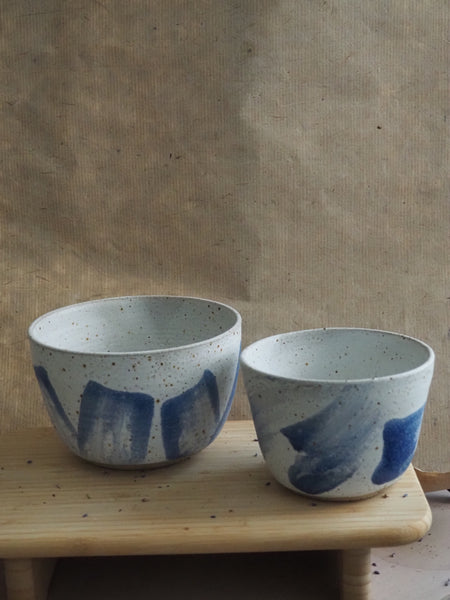 Large planter - blue stripes