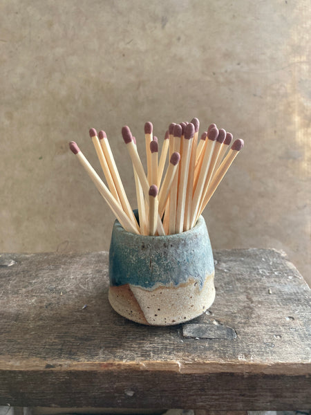 Striker pot for long matches - Sea Spray