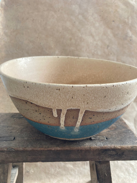Large bowl in Shore