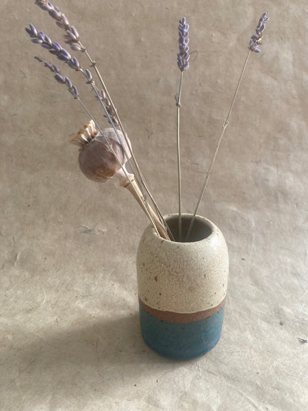 Bud vase - Shore