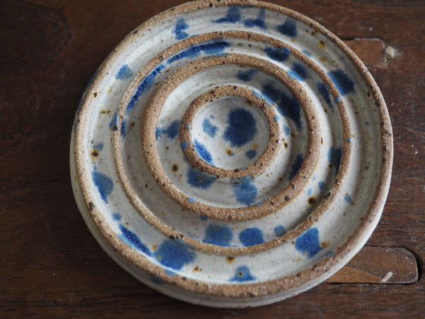 Soap dish - white and blue